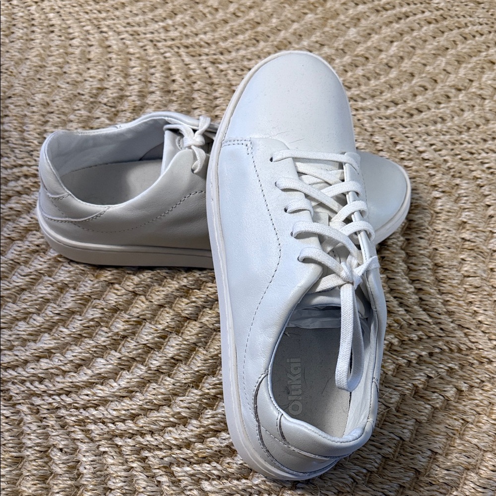 Women’s OluKai sneakers